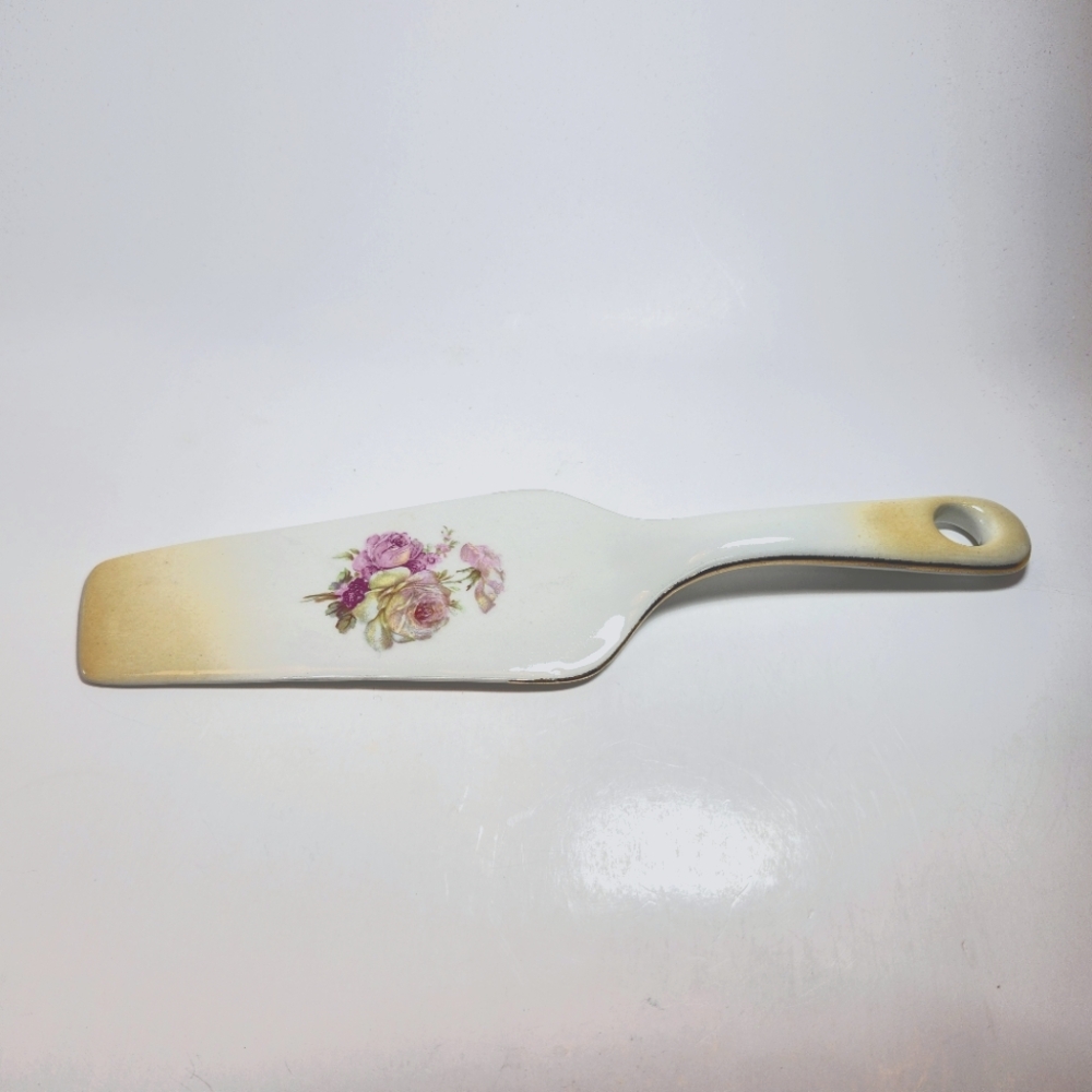 Vintage  James Kent Old Foley Ltd. Cake Or Pie Server Spatula Lifter